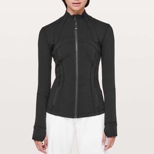 EUC lululemon define zip up jacket - size 8 - black